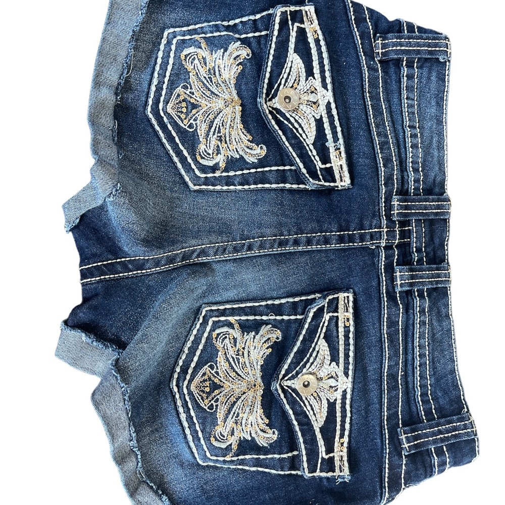 🤩Autumn clearance Sale🍂🙌😃🥰🙌absolutely adorable jean shorts!